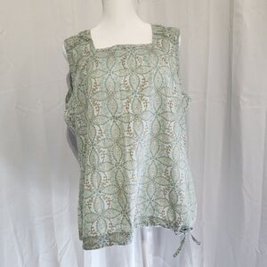 Columbia Size XL Green Patterned Sleeveless Blouse
